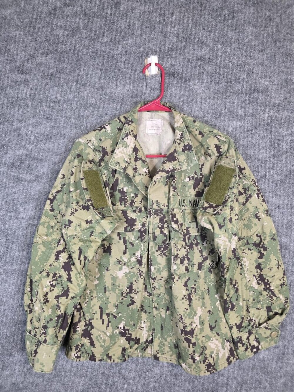 U.S. Navy NWU Type III Shirt Mens 35 X-Short Green Digital Camo Ripstop